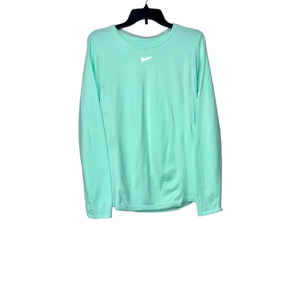 Nike Dri-Fit long sleeve shirt